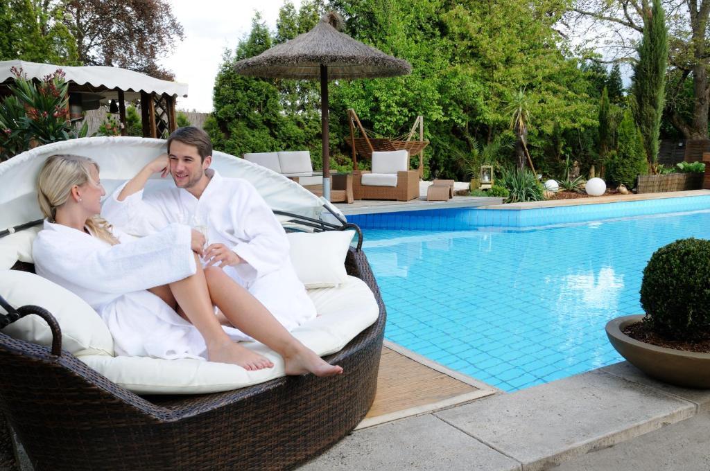 Hotel Zur Heimat Weiden in der Oberpfalz Exteriör bild